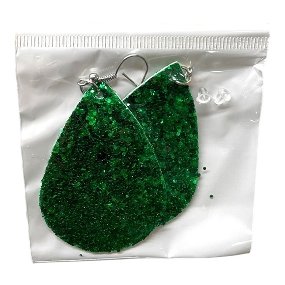 St Patricks Day Shamrock Clover Faux Leather Teardrop Dangle Earrings 3 Pair NWT - Picture 4 of 6